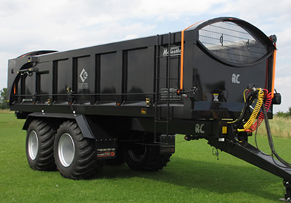 MAJESTIC Tipping Trailer
